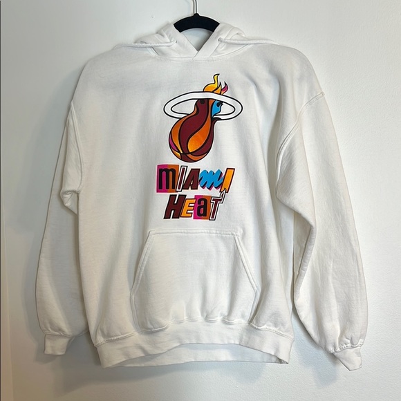 Miami Heat White Hoodie - Picture 1 of 5